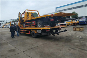 鸡东同城汽车补胎