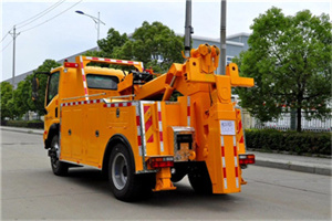 鸡东高速路拖车费